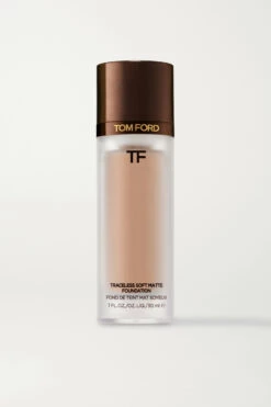 Cheap 🧨 TOM FORD BEAUTY Traceless Soft Matte Foundation - 5.6 Ivory Bisque, 30ml In Neutral 🎉