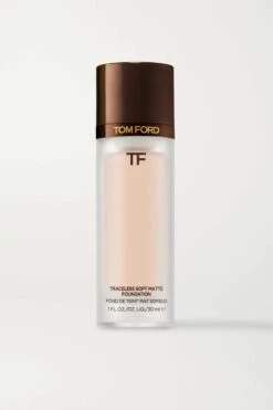 New 🎉 TOM FORD BEAUTY Traceless Soft Matte Foundation - 0.0 Pearl, 30ml In Neutral 🔔