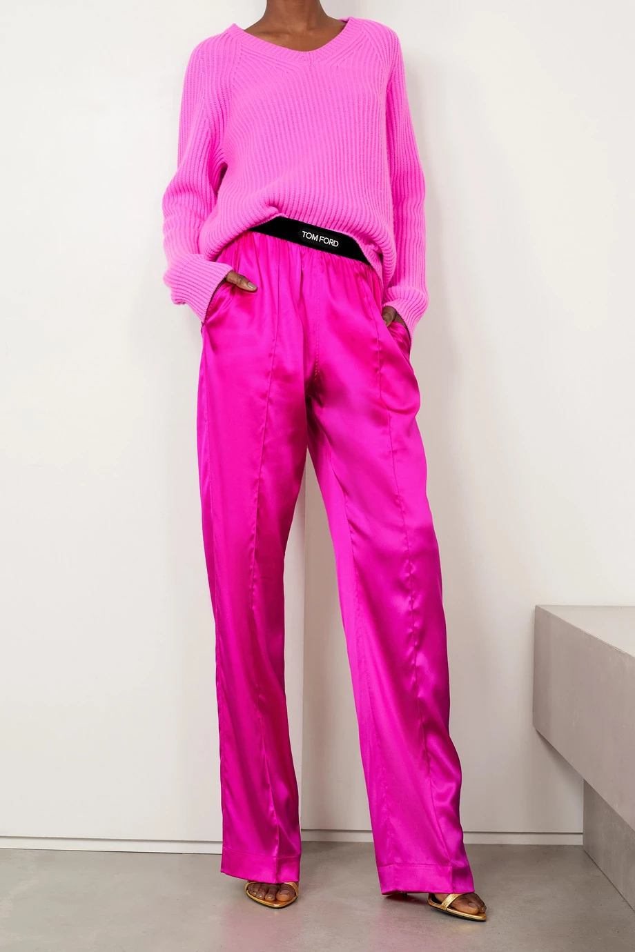 Brand new 👏 TOM FORD Velvet-trimmed Stretch-silk Satin Pants In Pink 😀 – Image 5