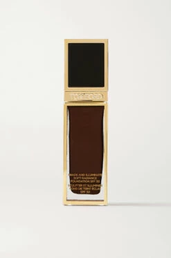 Flash Sale 🔔 TOM FORD BEAUTY Shade And Illuminate Soft Radiance Foundation SPF50 - 12.5 Walnut, 30ml In Neutral 👏