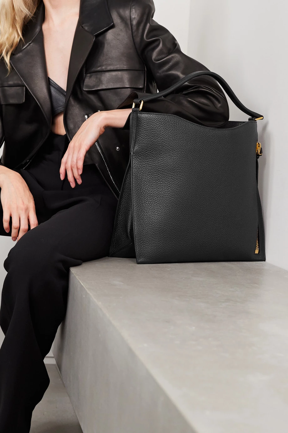 Outlet 🥰 TOM FORD Alix Textured-leather Shoulder Bag In Black 🎁 – Image 2